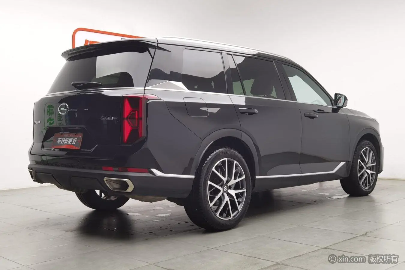 GAC Trumpchi GS8 Pilot Series 2.0 TGDI four-wheel drive Luxury Zhilian Edition 7-seater