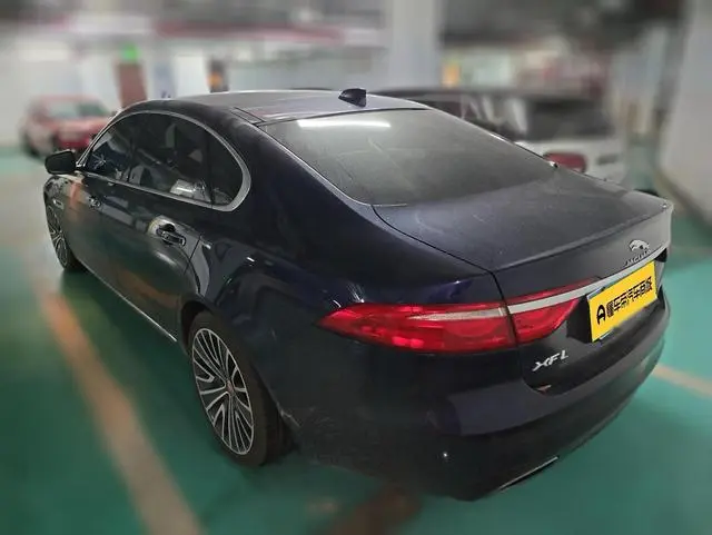 Jaguar Jaguar XFL XFL 2.0T 250PS Deluxe Edition