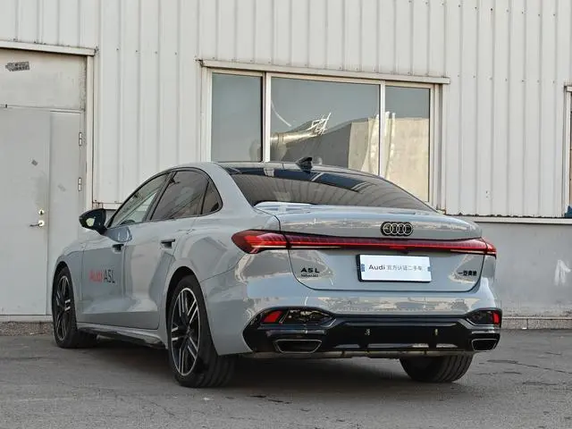 Audi Audi A5L 2.0T sports version quattro