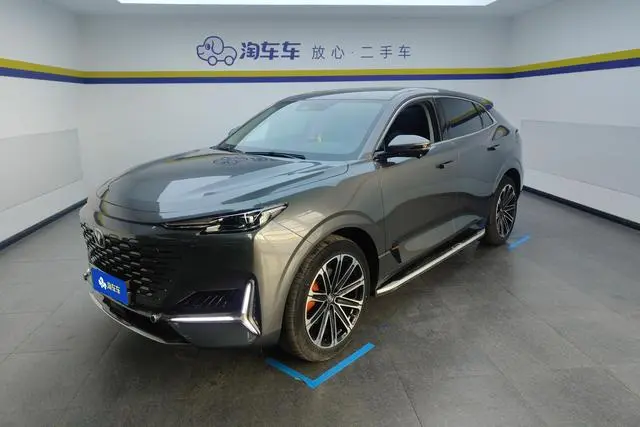 Changan Changan UNI-K Smart iDD Blue Whale iDD 1.5T 130km Premium type