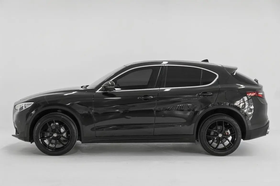 Alfa Romeo Stelvio 2.0T 280HP Luxury Sports Edition