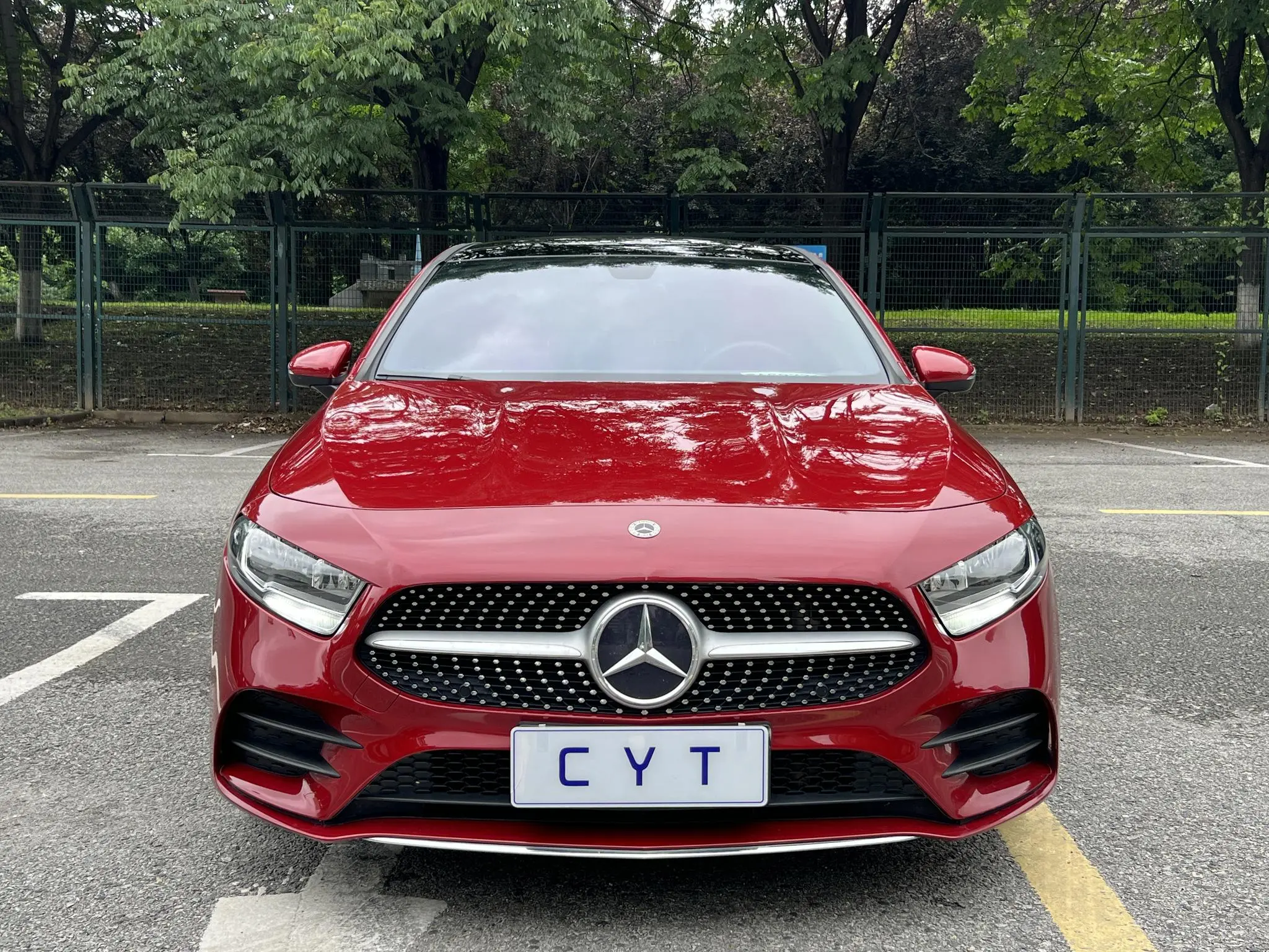 Mercedes-Benz Mercedes-Benz A-class Facelift A 180 L sports sedan
