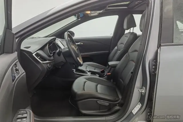 Chevrolet Cruze RS 330T Automatic Fun Version