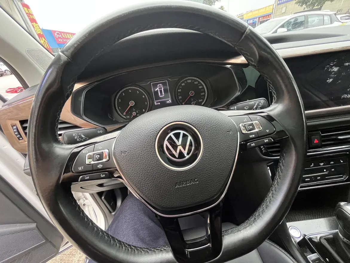 Volkswagen Tuyue 280TSI two-wheel drive Deluxe Edition