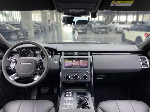 Land Rover discover 3.0 V6 SE