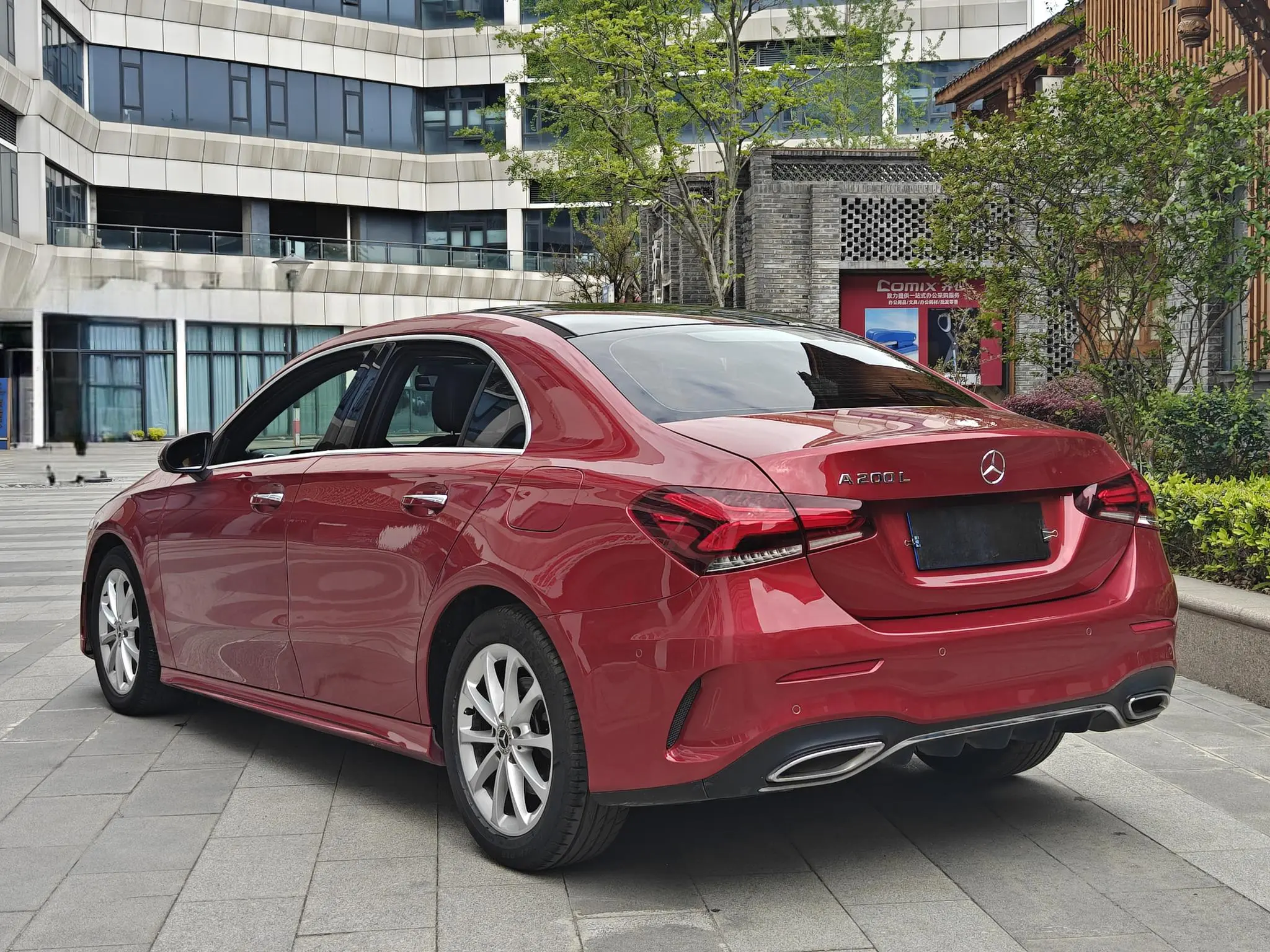 Mercedes-Benz Mercedes-Benz A-class A 200 L sports sedan