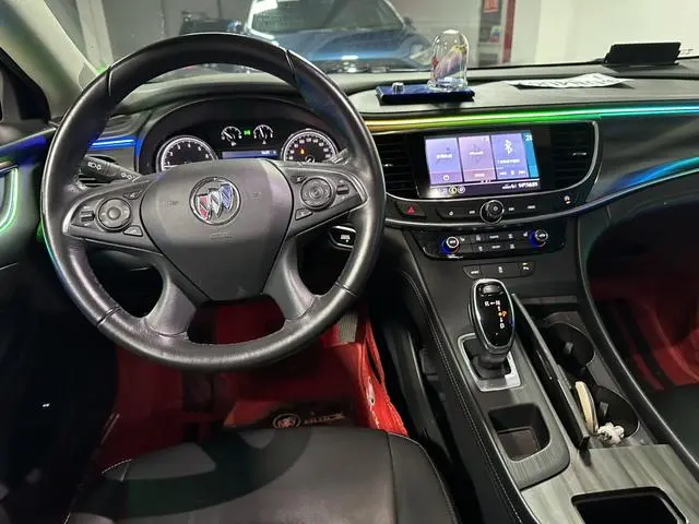 Buick Lacrosse 652T luxury