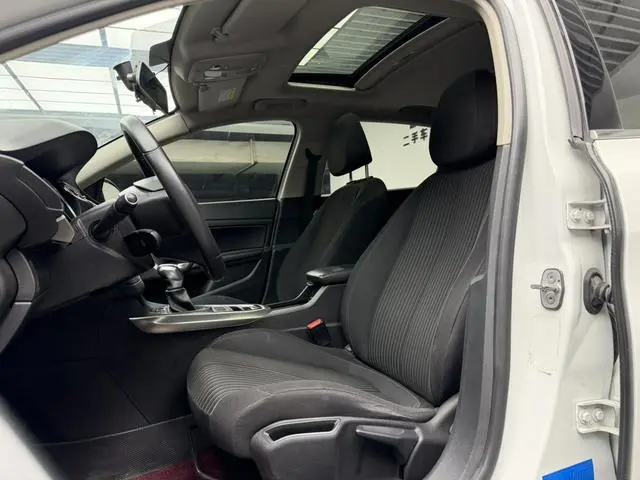 Peugeot Peugeot 408 1.6T Automatic Deluxe Edition