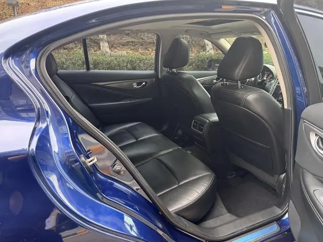 Infiniti Infiniti Q50L 2.0T Premium Version Country VI