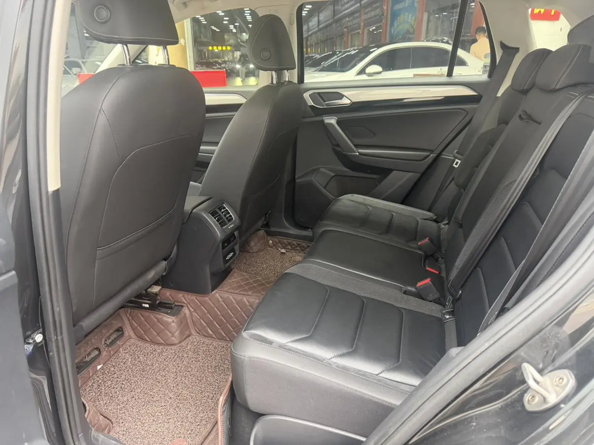 Volkswagen Tanyue 330TSI two-wheel drive luxury country VI
