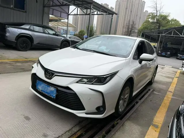 TOYOTA Corolla 1.2T S-CVT Deluxe Edition