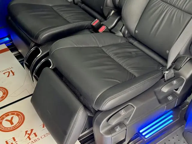 Honda Odyssey 2.0L Sharp*Exclusive Edition