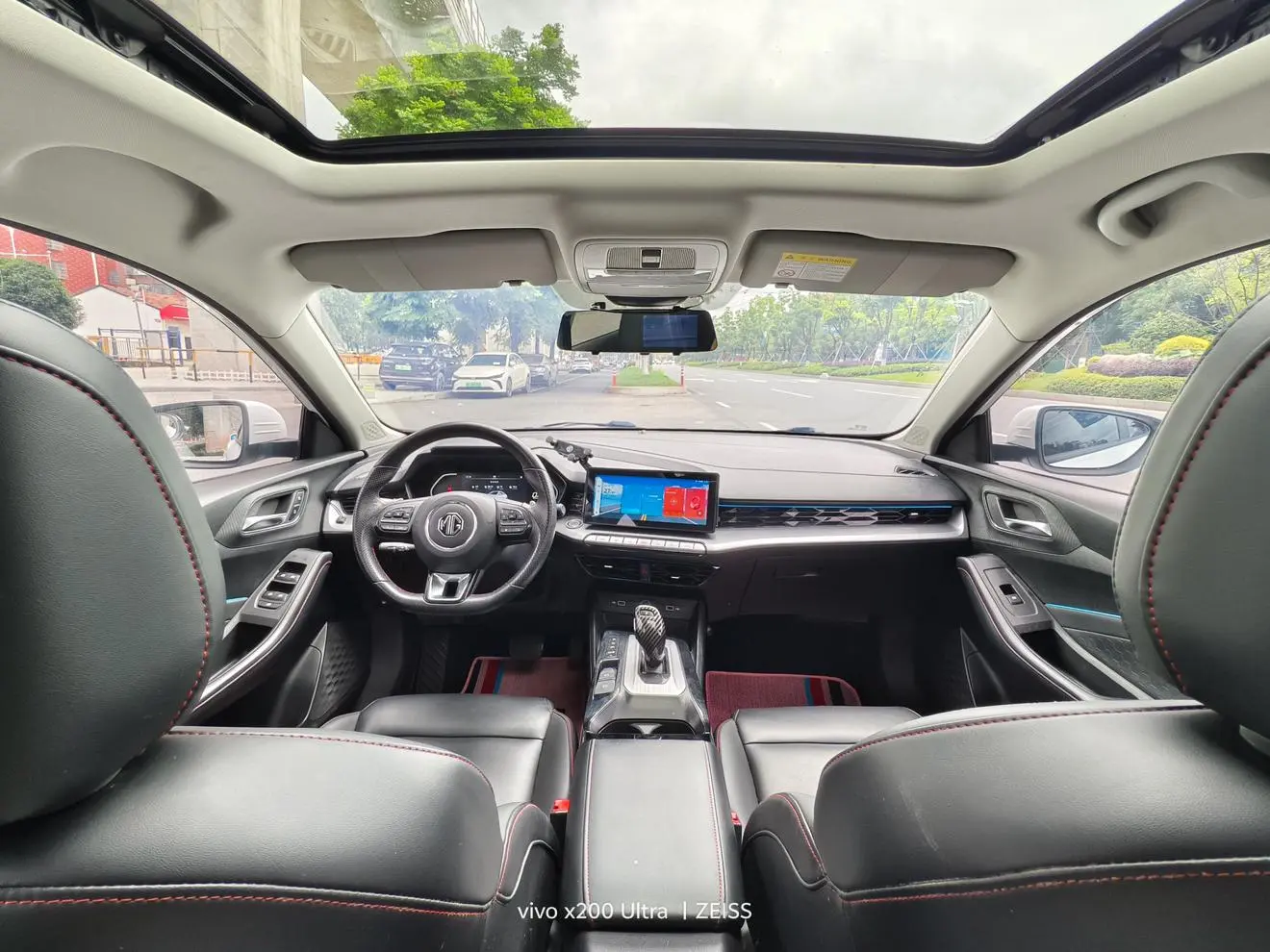 MG MG5 300TGI DCT Green Luxury Luxury Edition