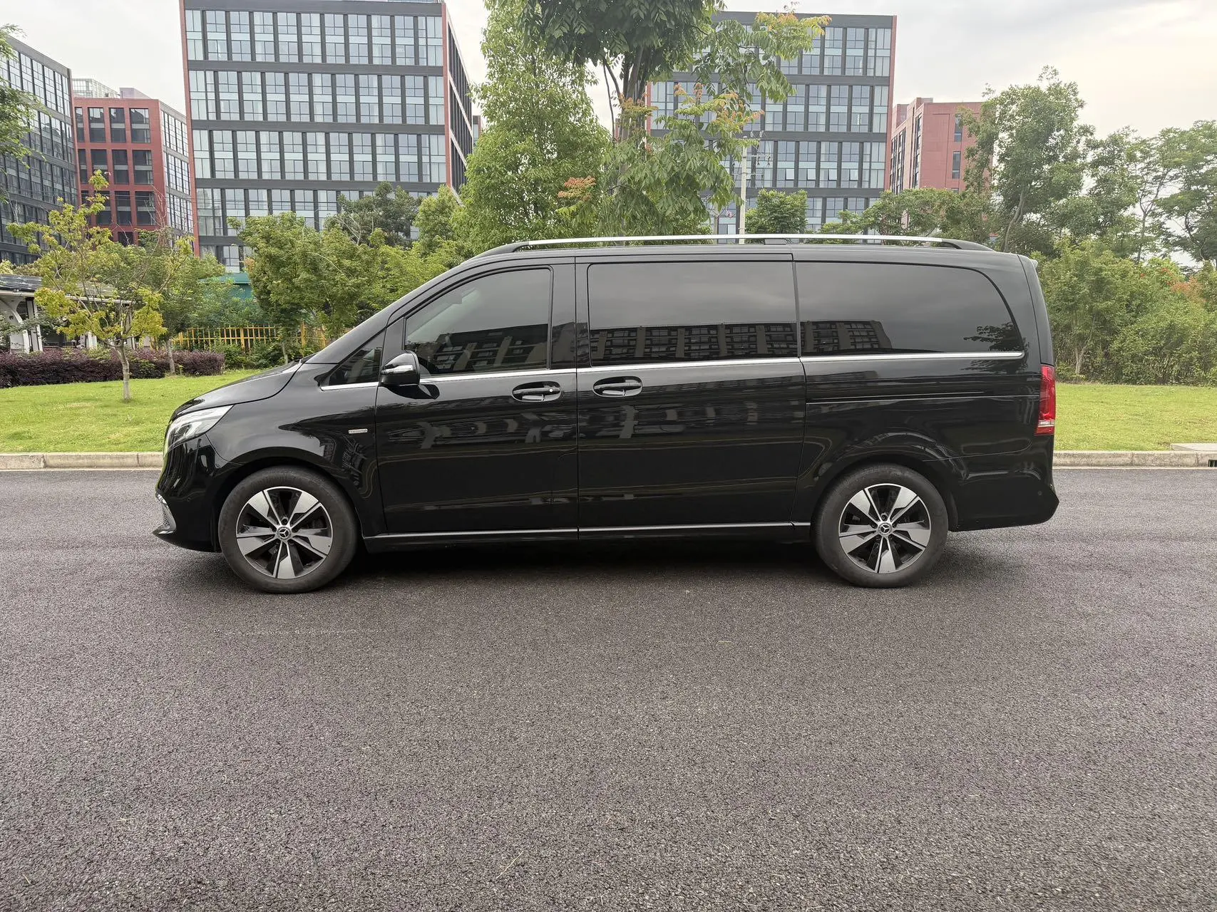 Mercedes-Benz Mercedes-Benz V-class V 260 Premium Edition