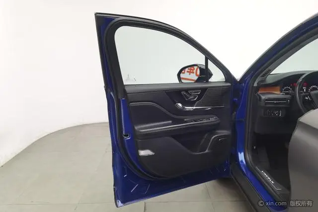 Lincoln Adventurer 2.0T two-wheel drive Zunya edition