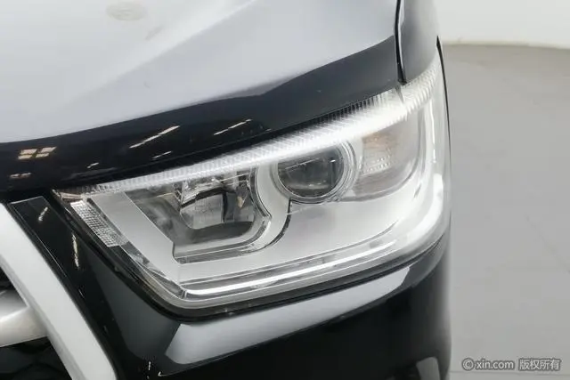 Refine Motors Ruifeng M4 Business Travel Series 2.0L Manual Express Version Country VI