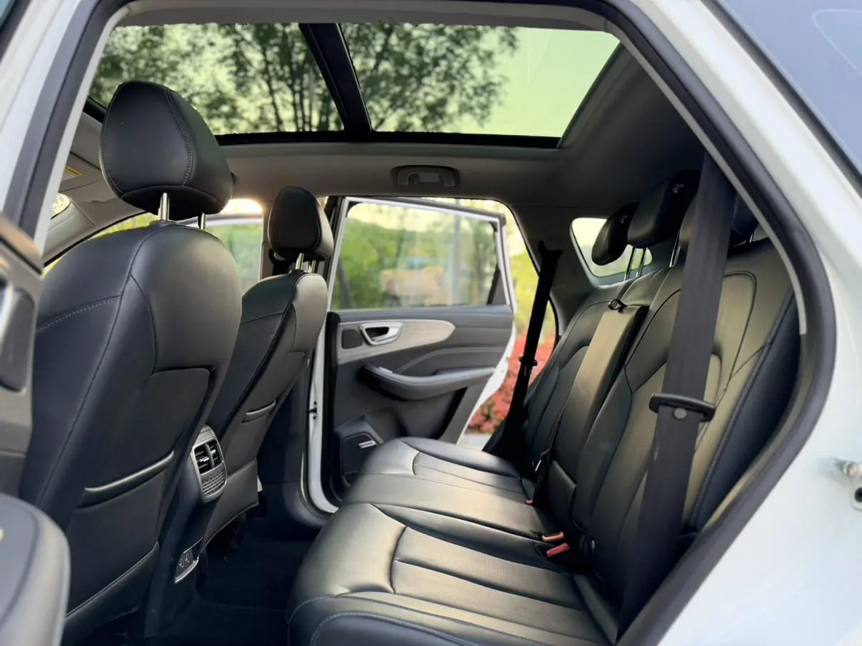 Roewe Roewe RX5 PLUS 300TGI Automatic Transmission National Tide Deluxe Edition
