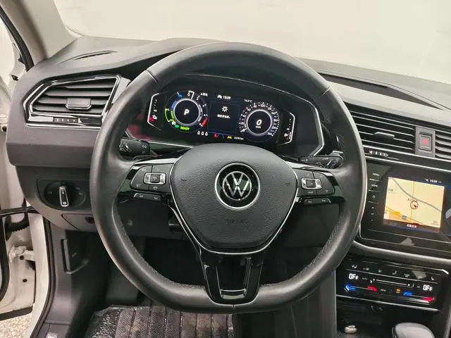 Volkswagen Tiguan L PHEV 430PHEV plug-in hybrid Ultimate Edition