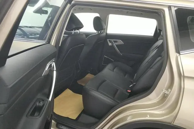 Geely Boyue 1.8TD automatic two-wheel drive intelligent 4G connected version
