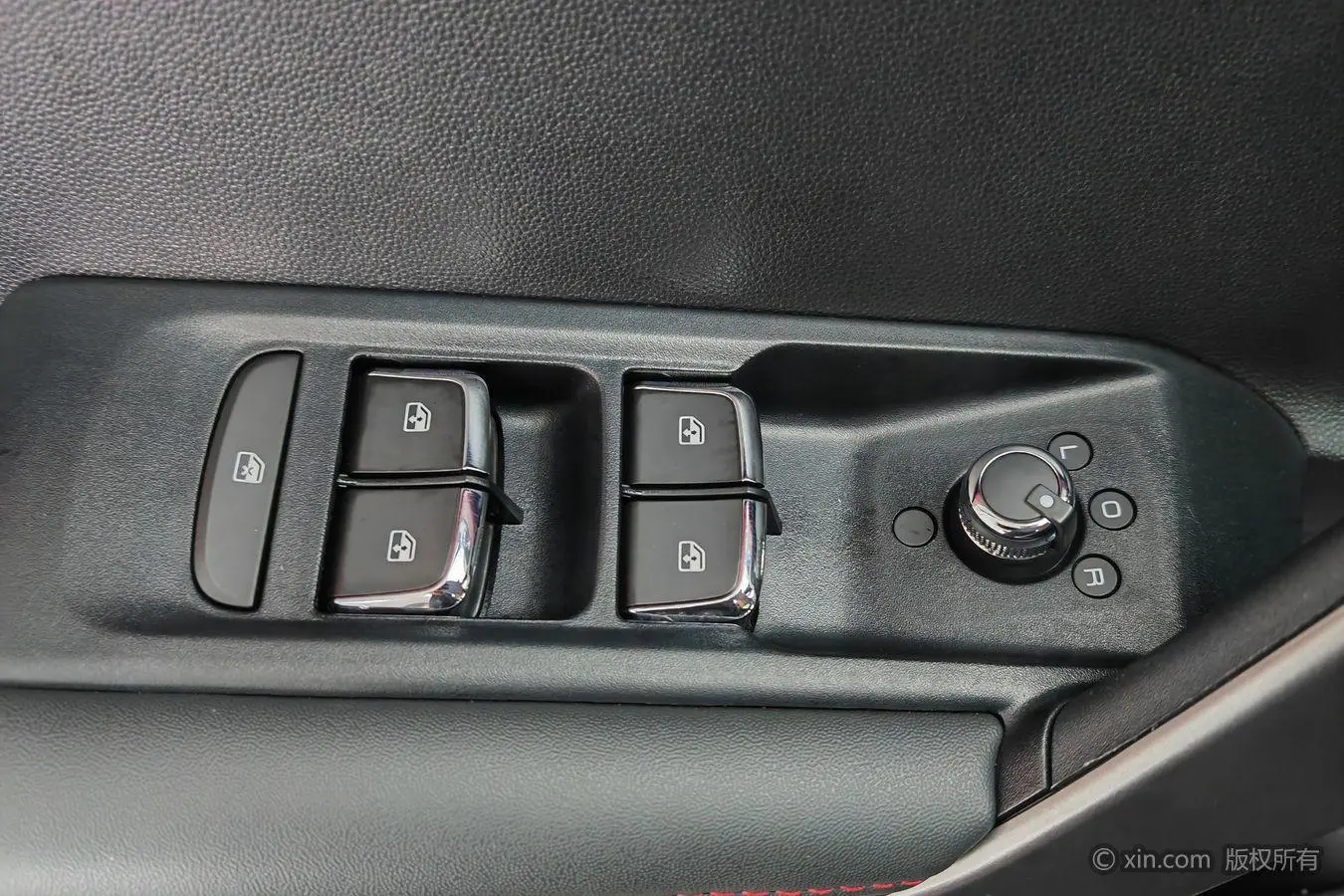 Dongfeng Fengshen Yi Hyun 230T Automatic Hunting Knight Edition