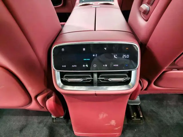 AITO Ask the world M7 Extended range Ultra five-seater four-wheel drive version