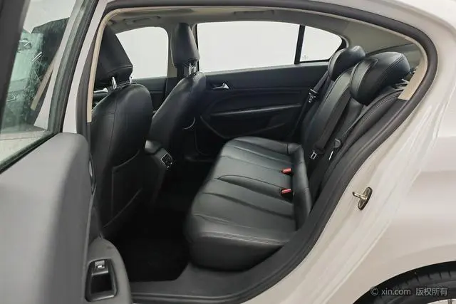 Peugeot Peugeot 408 Facelift 350THP Automatic Deluxe Edition