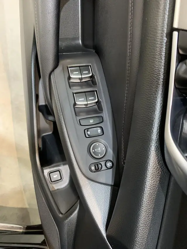 Honda Accord Sharp*Hybrid 2.0L Sharp Collar Version