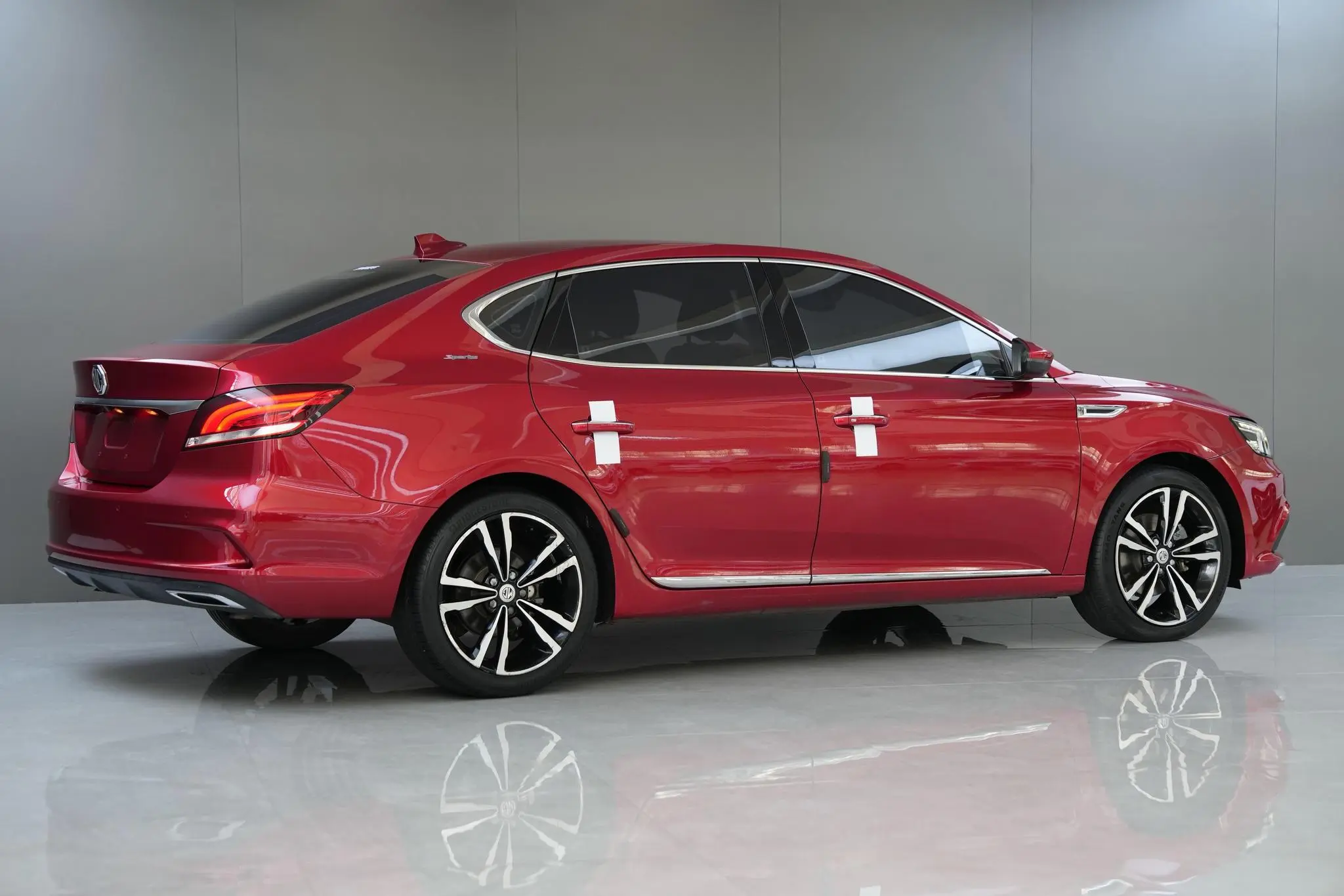 MG MG6 20T automatic Trophy Exclusive Internet version Country VI