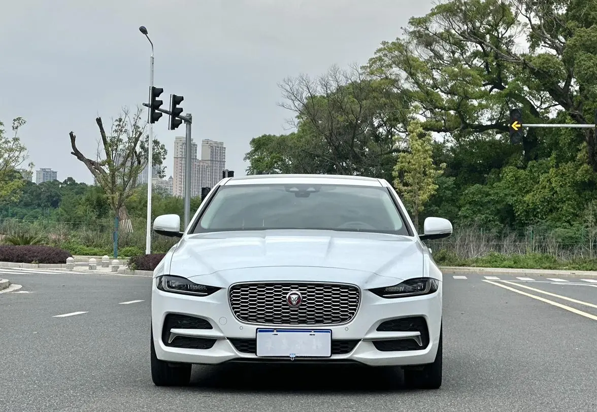 Jaguar Jaguar XEL 2.0T 200PS S Enterprising Elegant Version