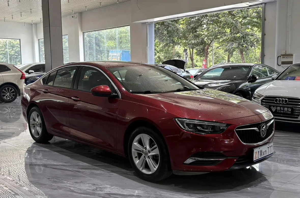 Buick Regal 20T luxury Country VI