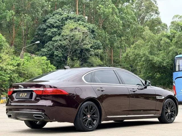 Jaguar Jaguar XFL XFL 2.0T 240PS Luxury Edition