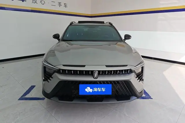 FAW Pentium B70S 1.5T hot-blooded knight