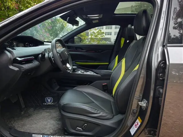 Changan Changan UNI-V 1.5T Sports version