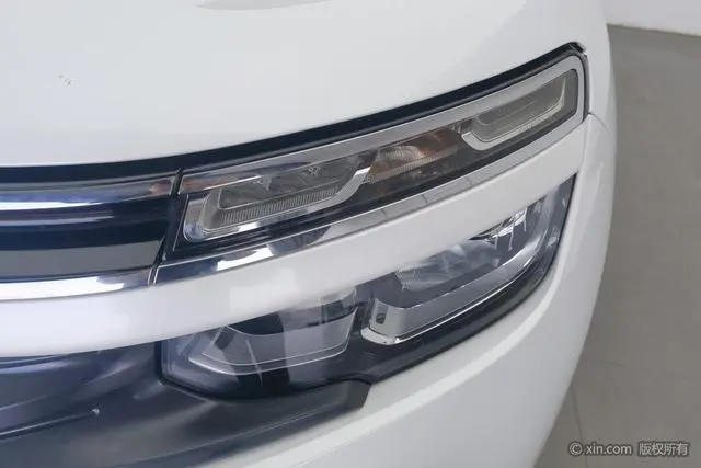 Citroen Tianyi C5 AIRCROSS 350THP entry type Country V
