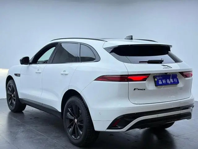 Jaguar Jaguar F-PACE P250 R-Dynamic BLACK