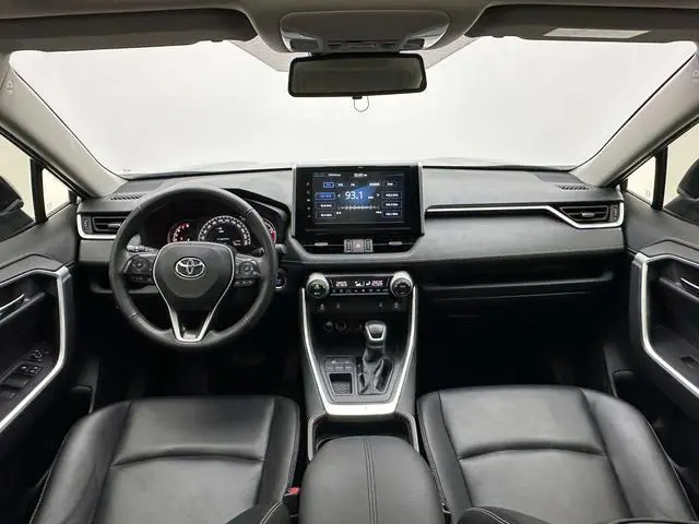 TOYOTA RAV4 Rongfang 2.0L CVT two-wheel drive fashion Plus version