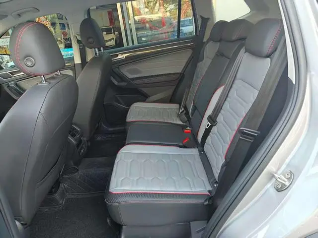 Volkswagen Tiguan L PHEV 430PHEV plug-in hybrid Ultimate Edition