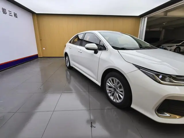 TOYOTA Asian lion 2.0L CVT Pioneer Edition