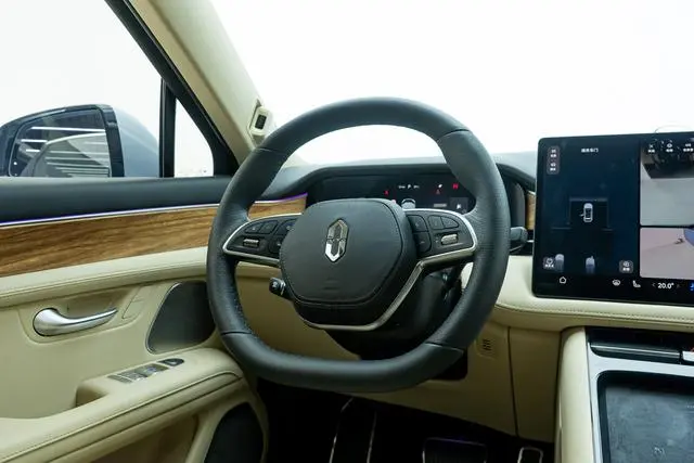 AITO Ask the world M5 Extended range four-wheel drive smart driving version