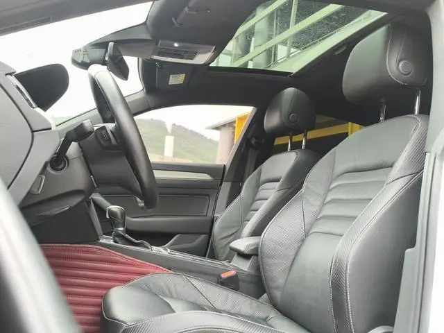 Volkswagen Volkswagen CC 330TSI Charm Edition Country VI