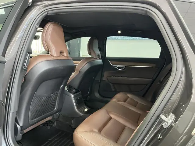 Volvo Volvo S90 PHEV T8 E-drive Hybrid Zhiyi Deluxe Edition