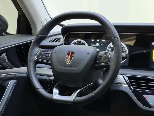 Hongqi Hongqi HS5 Facelift 2.0T Zhilian Flag Enjoy Edition