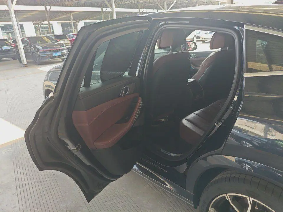 BMW BMW X6 xDrive40i Exclusive M Sports Suit