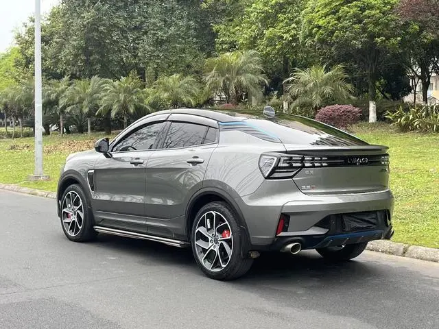 LYNK & CO Lynk 05 2.0TD two-wheel drive Halo