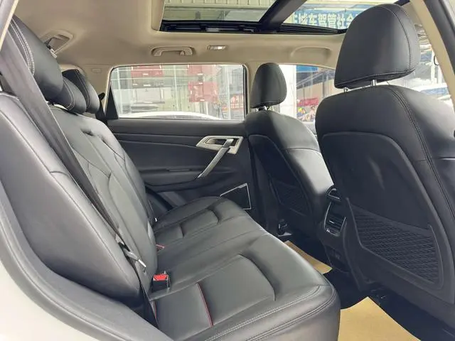 Geely Boyue 1.8TD automatic two-wheel drive intelligent 4G connected version
