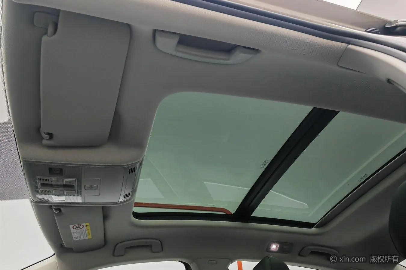 Volkswagen Sagitar 280TSI DSG Comfortable Smart Edition