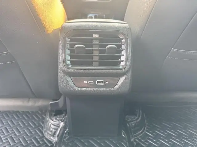 Volkswagen Lingdu Lingdu L 280TSI DSG Dazzling Spicy Version