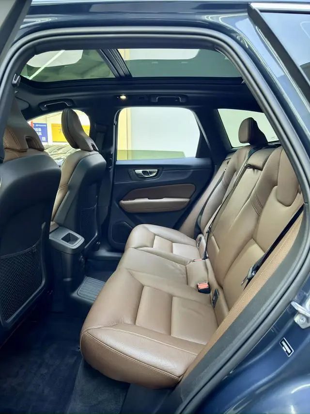 Volvo Volvo XC60 PHEV T8 four-wheel drive Zhiyuan Deluxe Edition