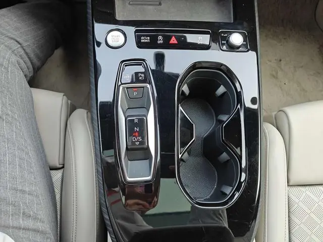 Audi Audi A5L 2.0T Sports Version