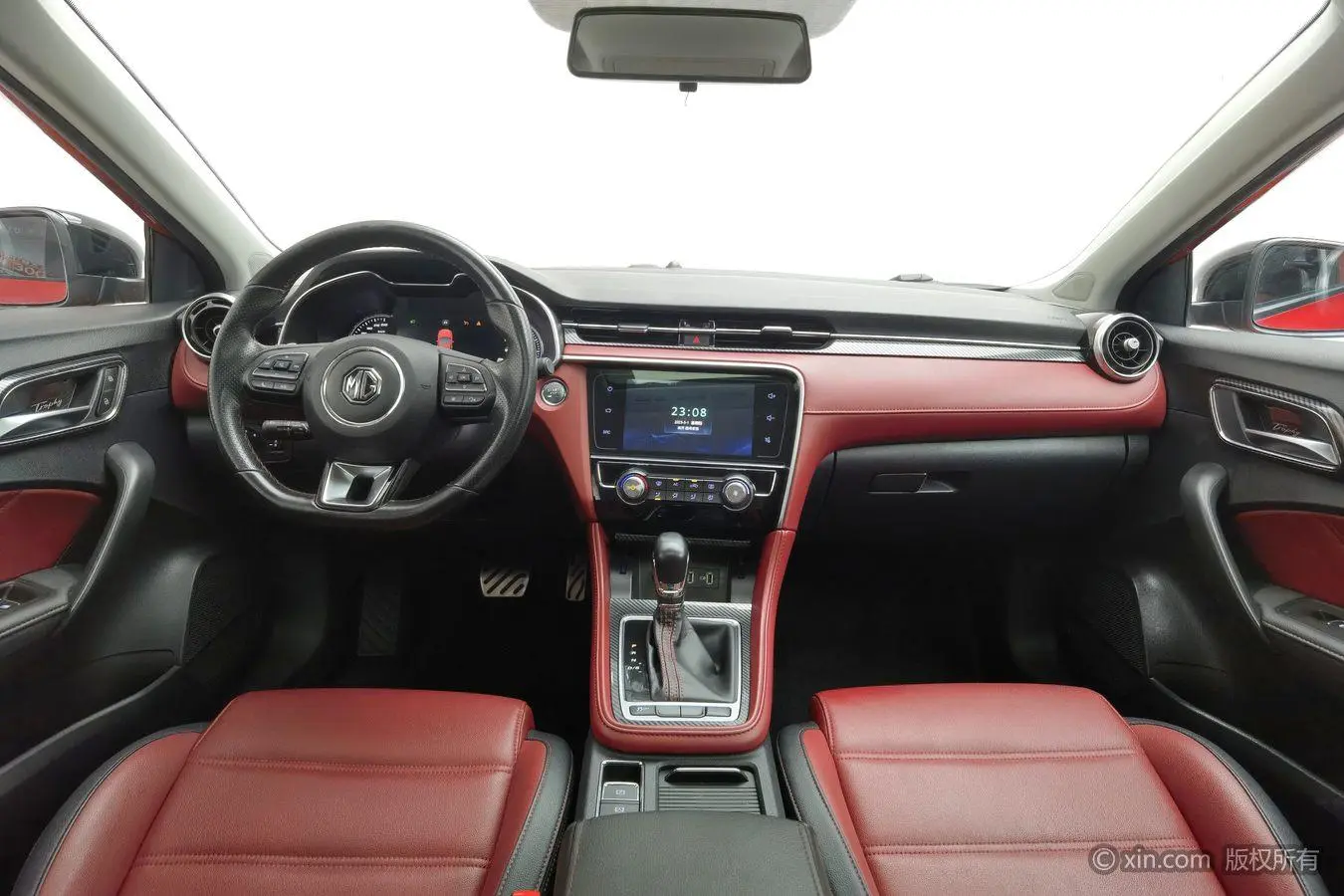 MG MG6 20T Automatic Trophy 10th Anniversary Edition